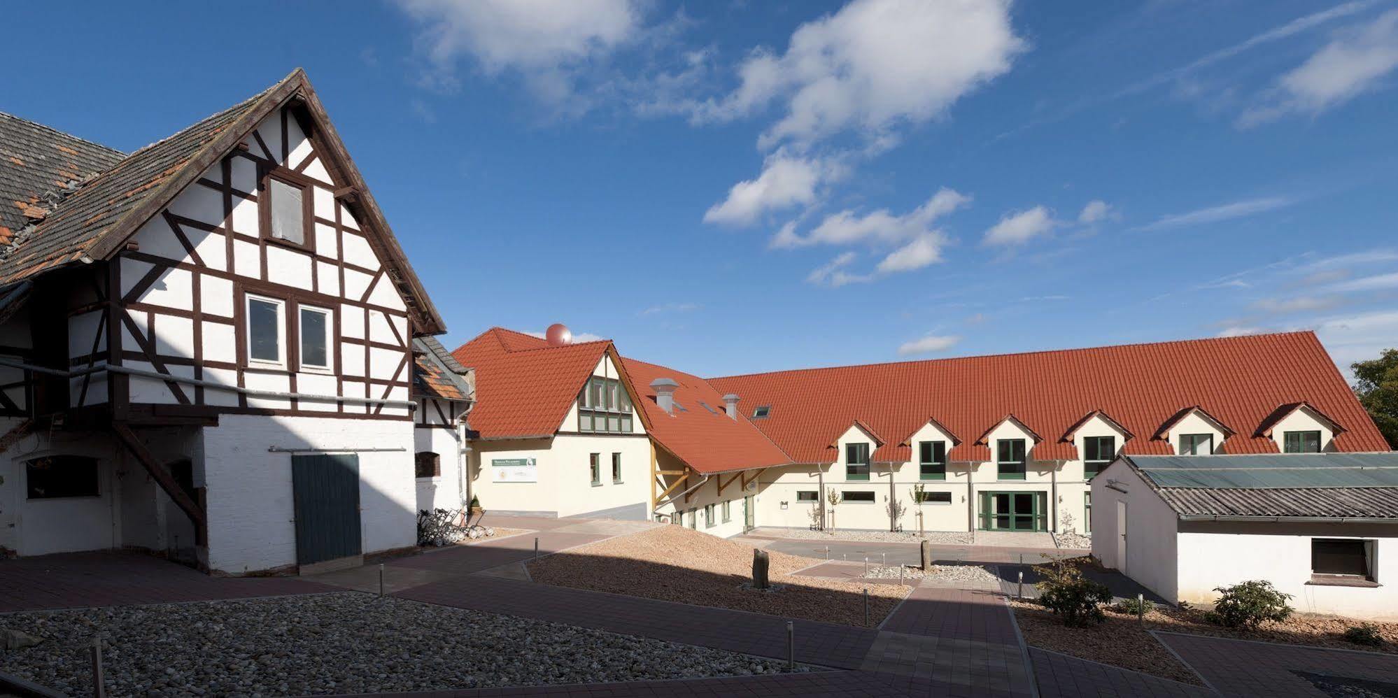Apartments Golfpark Schlossgut Sickendorf Lauterbach Eksteriør billede