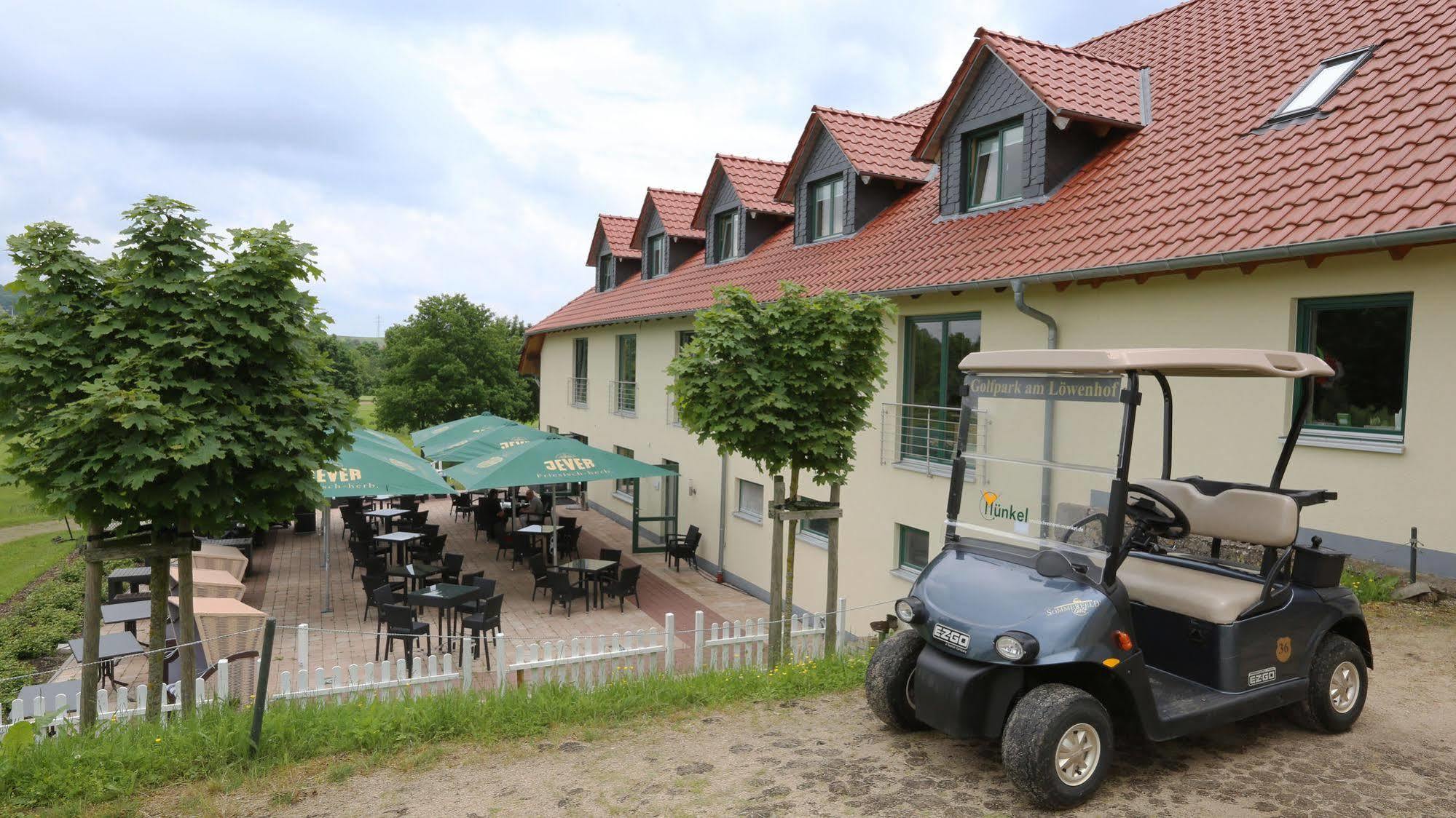 Apartments Golfpark Schlossgut Sickendorf Lauterbach Eksteriør billede