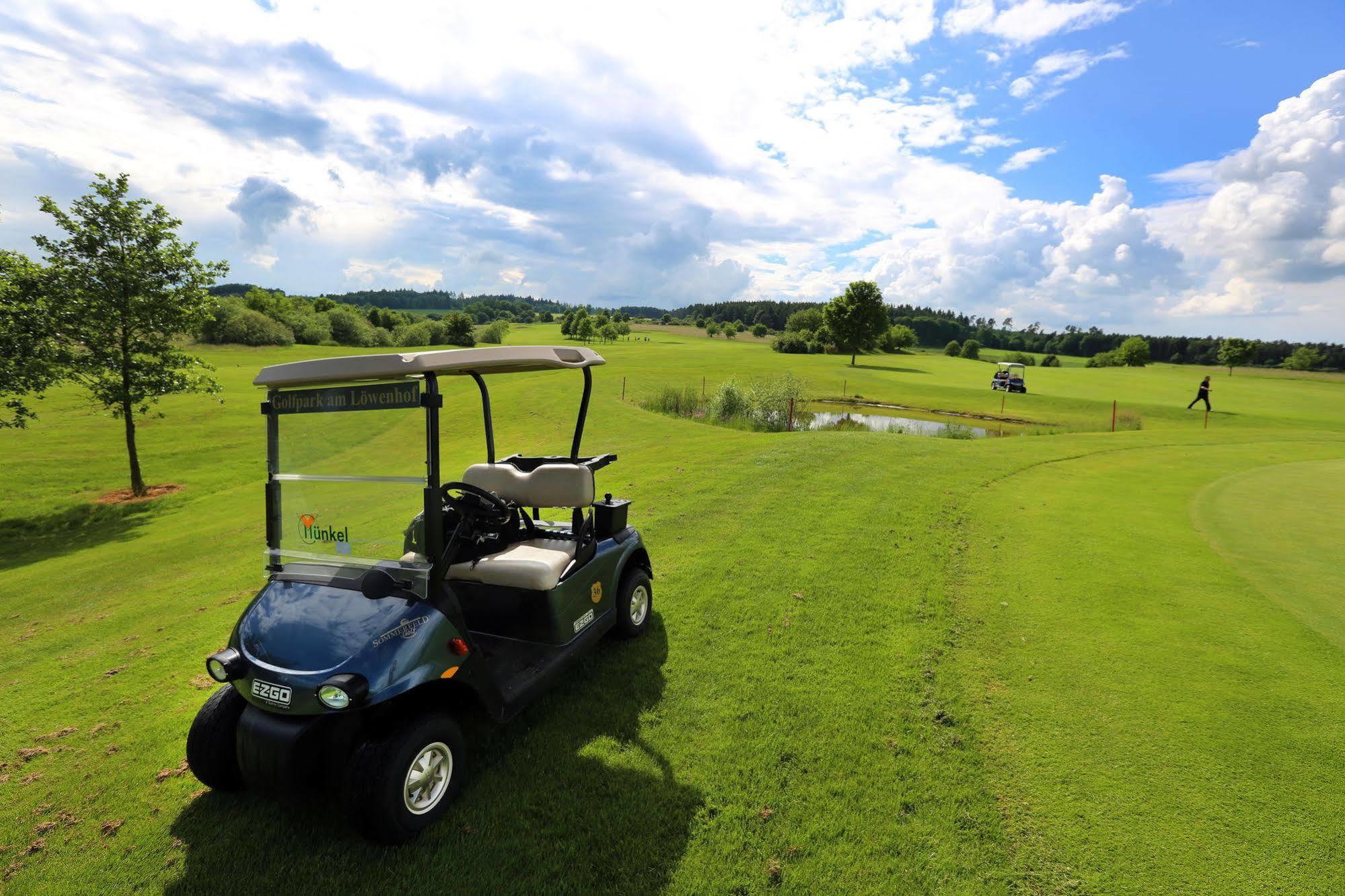 Apartments Golfpark Schlossgut Sickendorf Lauterbach Eksteriør billede