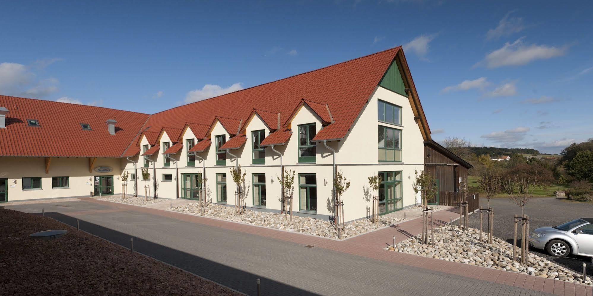 Apartments Golfpark Schlossgut Sickendorf Lauterbach Eksteriør billede