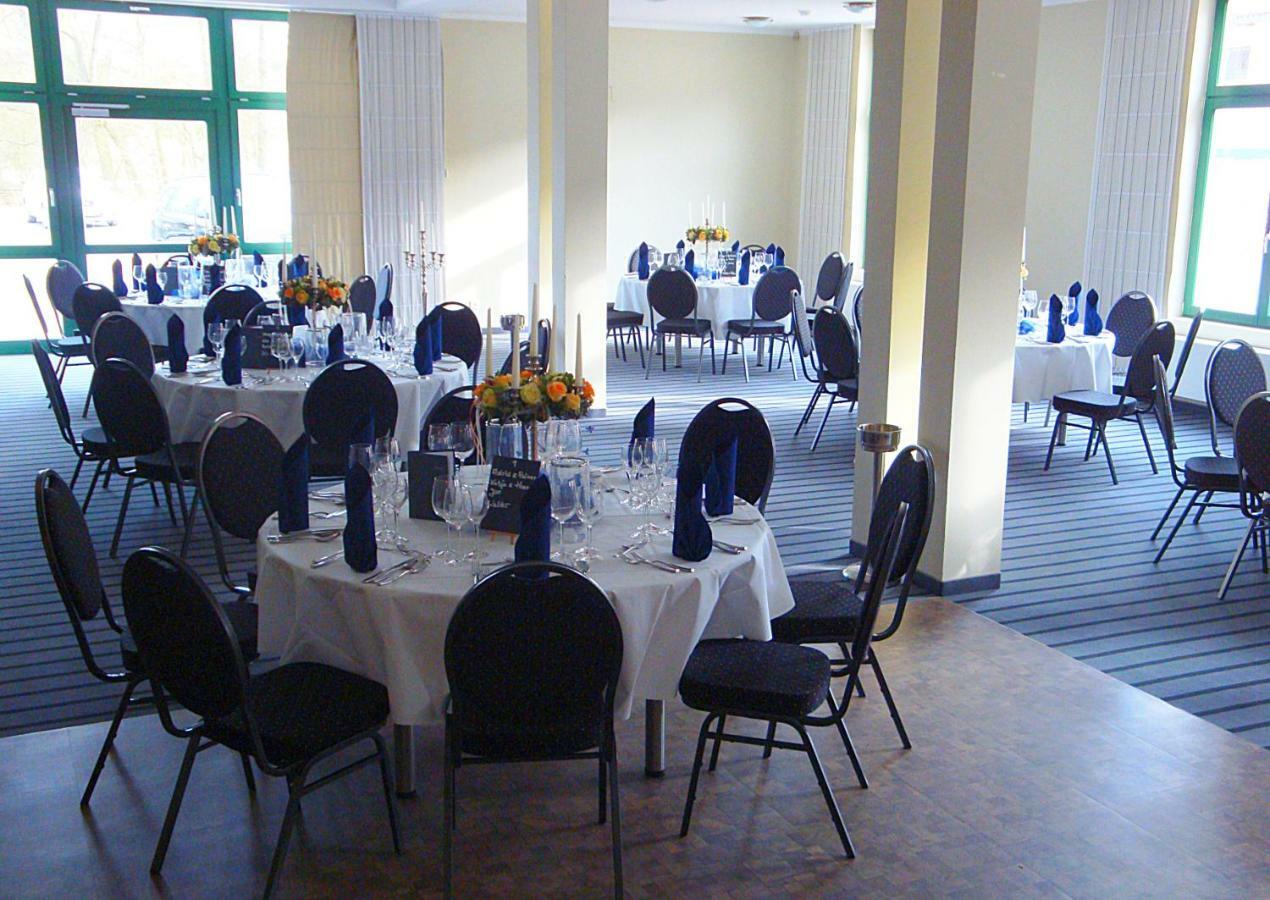 Apartments Golfpark Schlossgut Sickendorf Lauterbach Eksteriør billede
